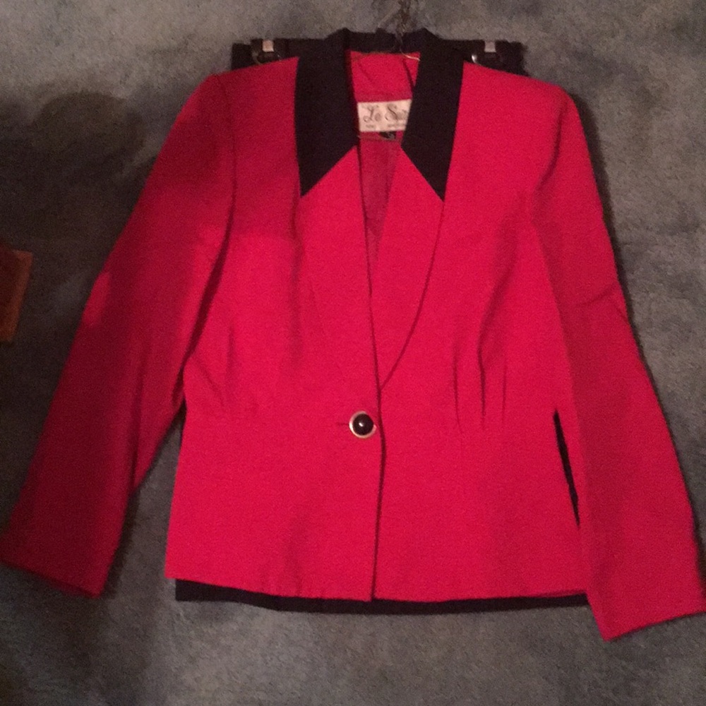 Fushia jacket trimmed in Navy. navy dress skirt